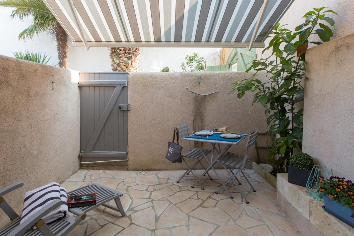 Le Clos Des Sternes La Flotte Exteriér fotografie